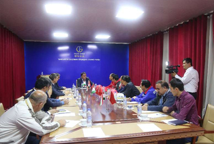 塔吉克斯坦州長(zhǎng)蒞臨集為駐塔子公司項(xiàng)目現(xiàn)場(chǎng)視察工作